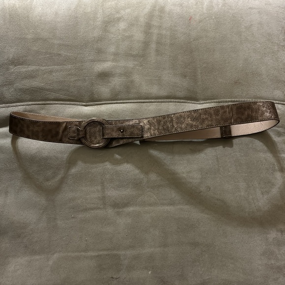 Women’s Chicos bronze metallic belt size M/L 41” long - Picture 4 of 10